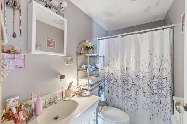 $278,000 | 14950 Pine Lake Avenue Northeast, Cedar Springs, MI 49319