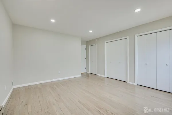 $789,000 | 22 Price Drive, Edison, NJ 08817