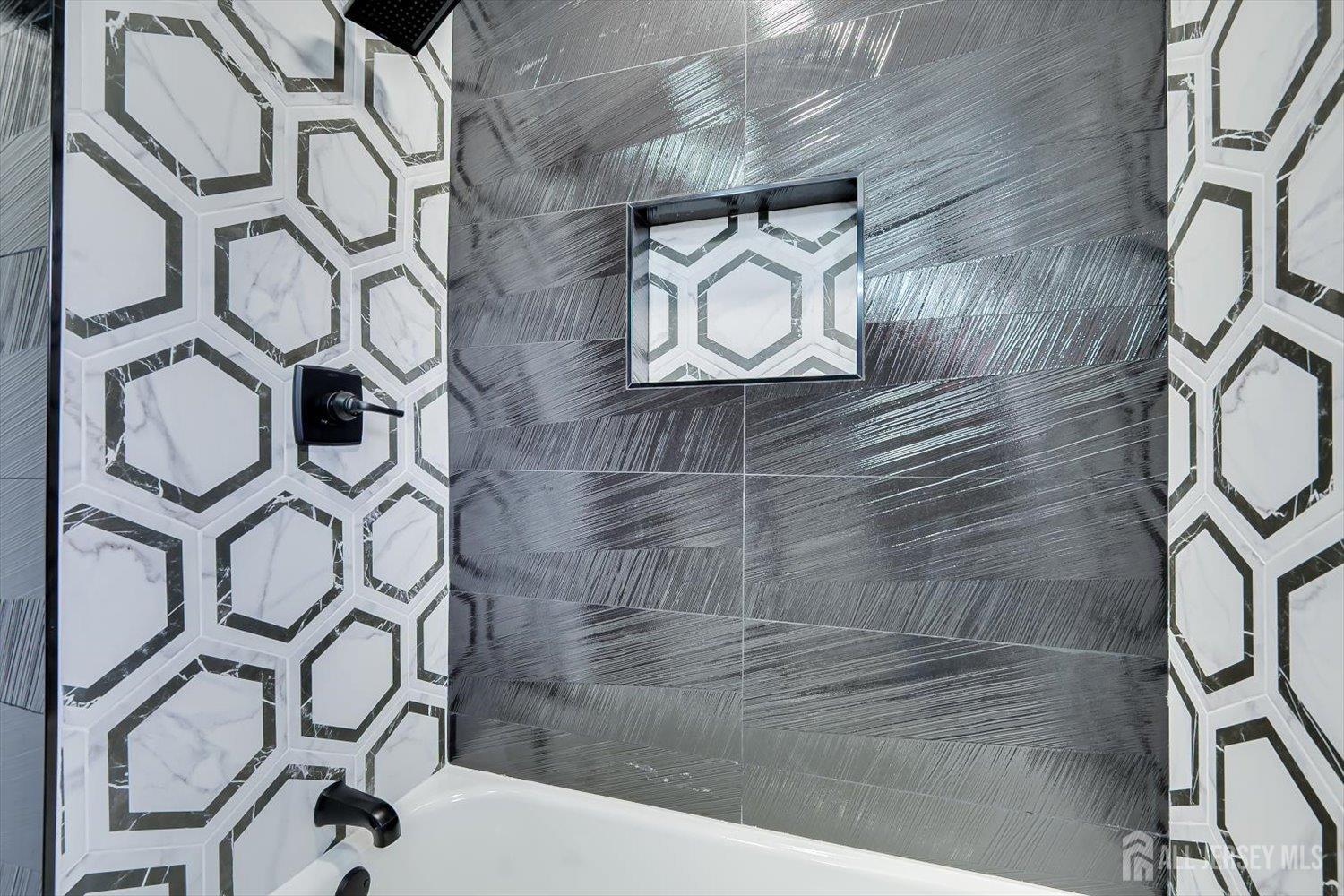 22 Price Drive Edison, NJ 08817 - Photo 33 of 41