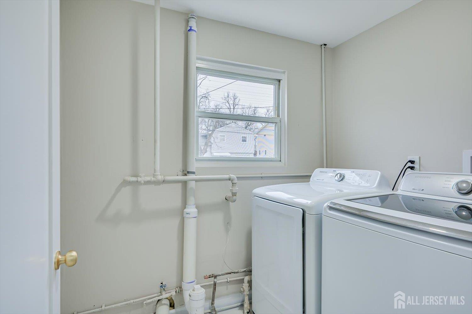 22 Price Drive Edison, NJ 08817 - Photo 37 of 41