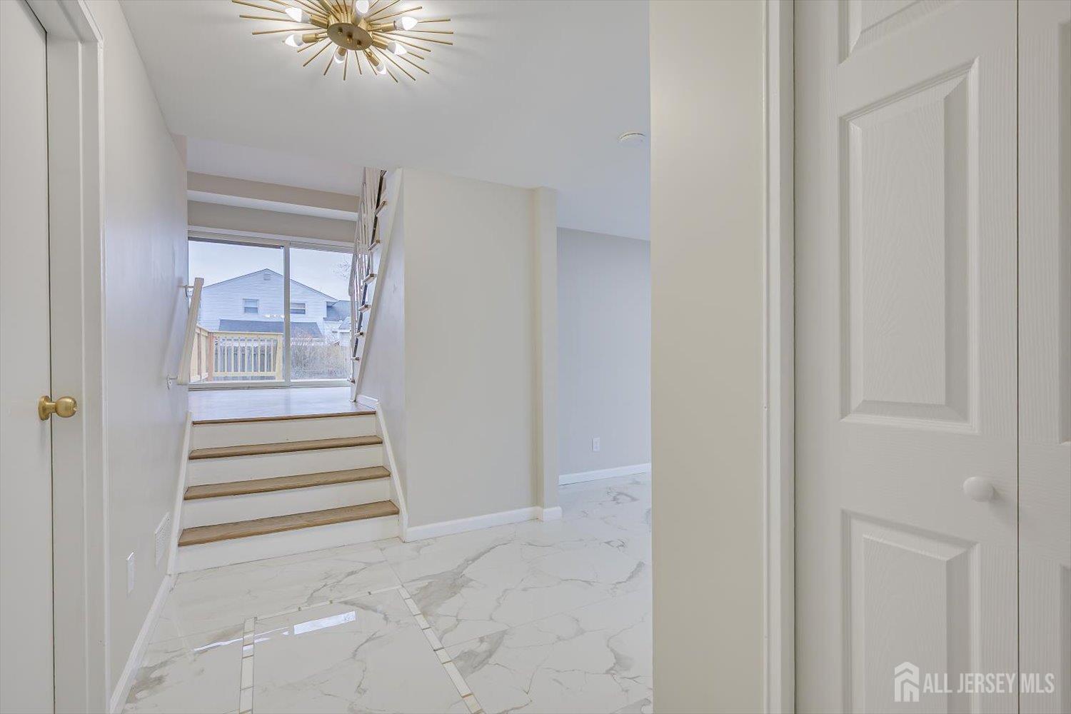 22 Price Drive Edison, NJ 08817 - Photo 8 of 41