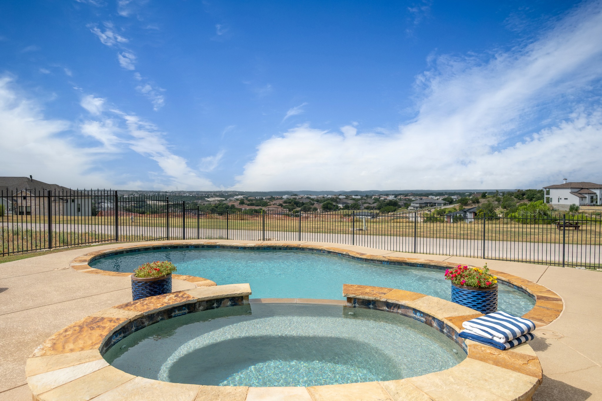 2220 Quarry Loop Leander, TX 78641 - Photo 30 of 40 Gallery Image 30