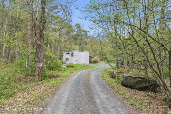 $590,000 | 4 Ashley Lane, Bearsville, NY 12409