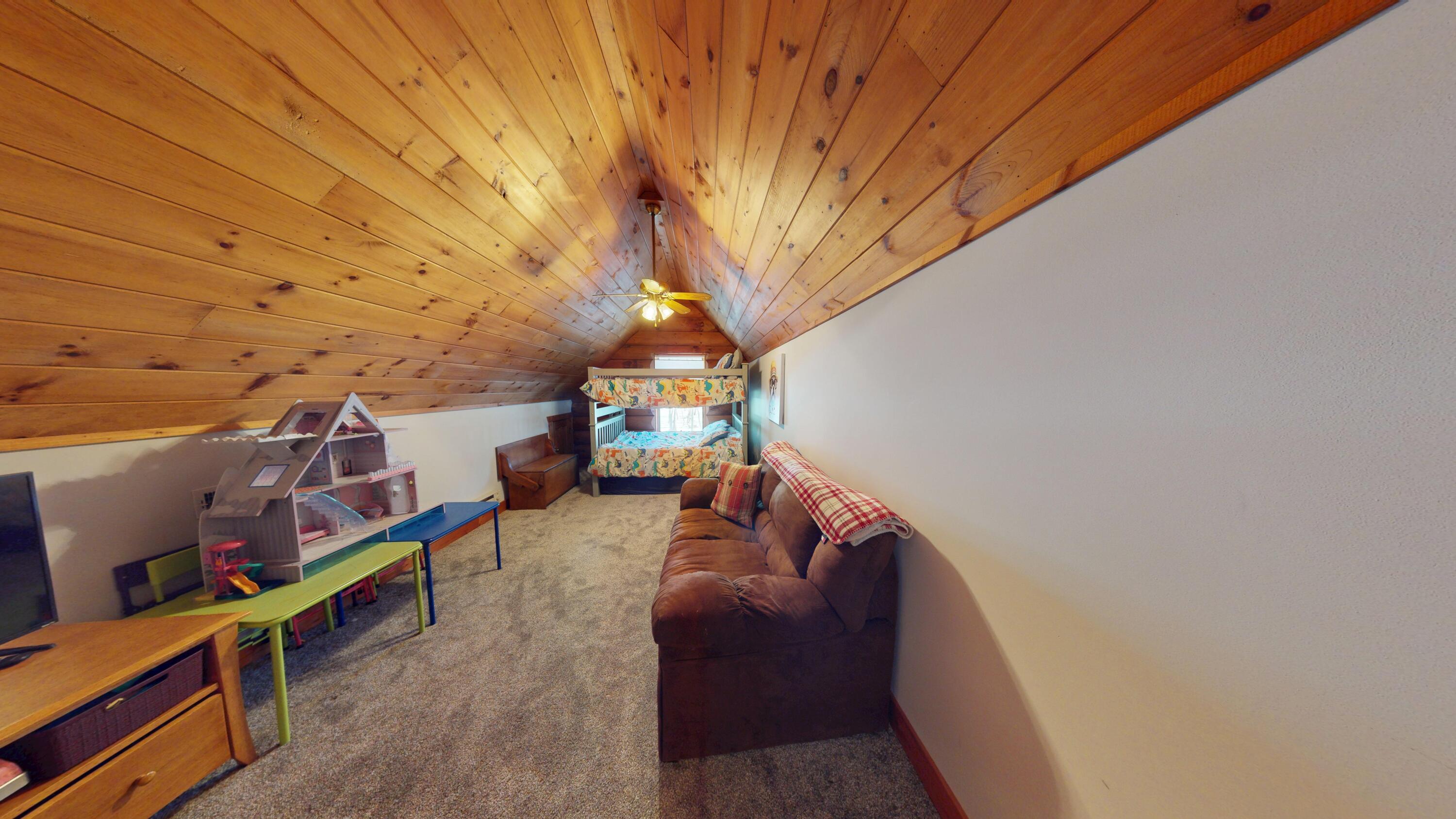 1513 Hunters Ridge Road Slatyfork, WV 26291 - Photo 34 of 48 1513-Hunters-Ridge-01202026_141402
