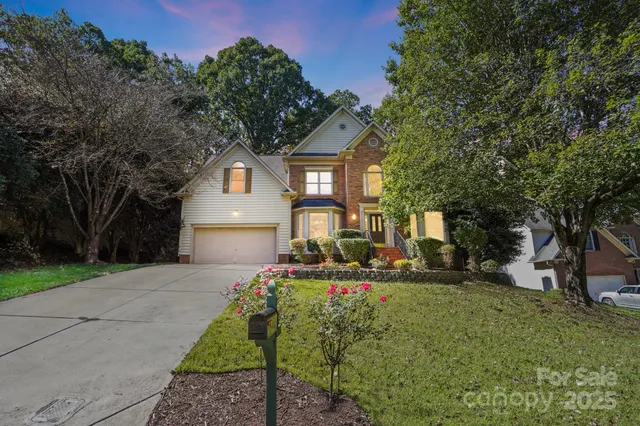 $555,000 | 8016 Painted Pony Court, Charlotte, NC 28269