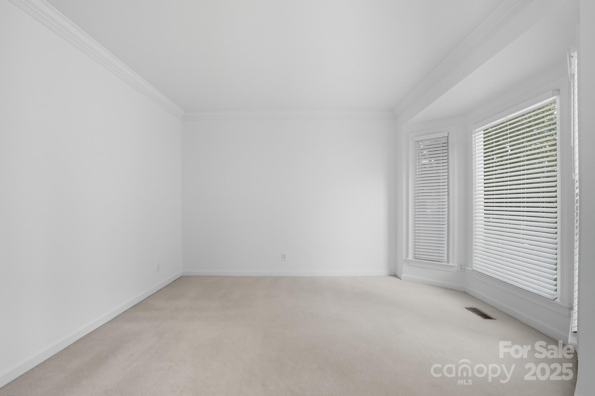 8016 Painted Pony Court Charlotte, NC 28269 - Photo 15 of 35