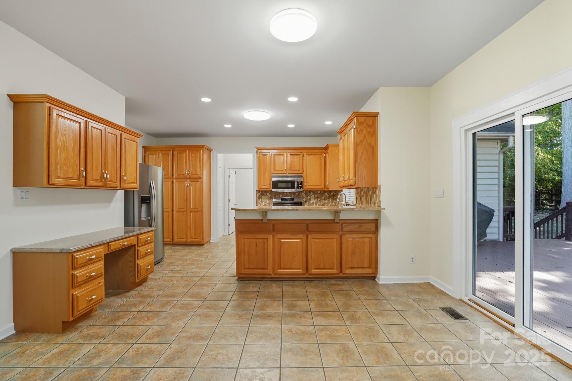 8016 Painted Pony Court Charlotte, NC 28269 - Photo 10 of 35