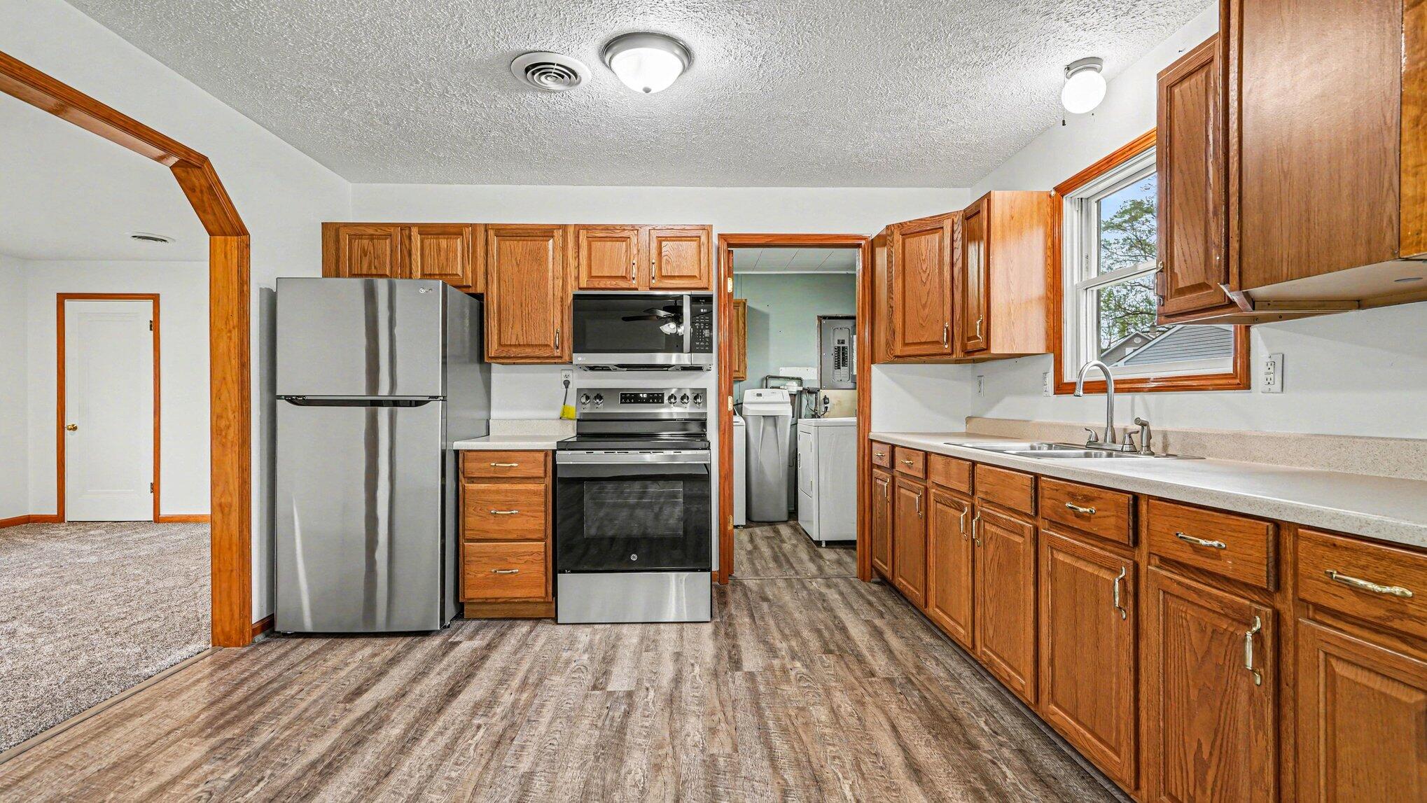 4693 Dexter-Pinckney Road Dexter, MI 48130 - Photo 5 of 21 011_file_3478