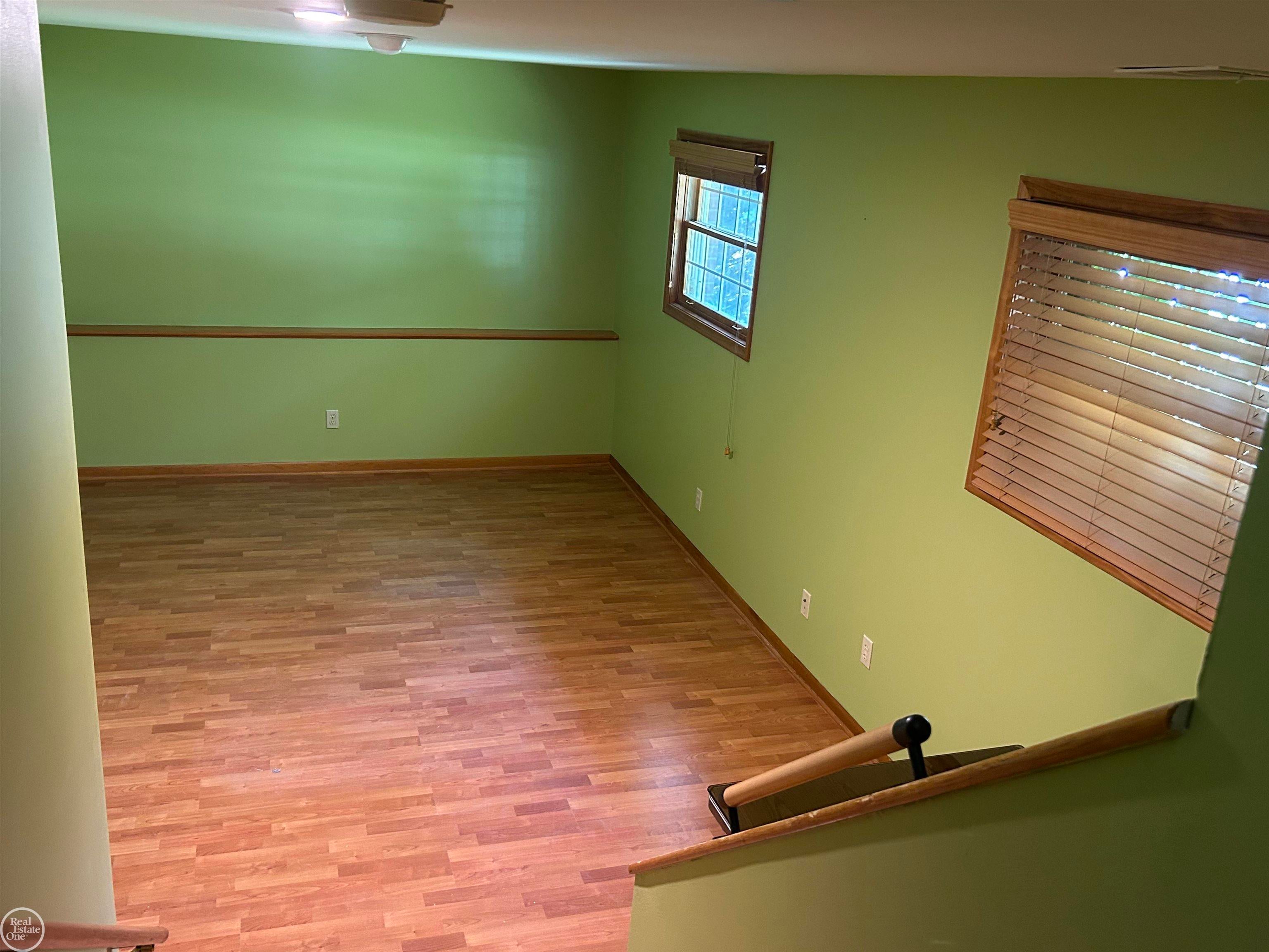 3255 Hessel Avenue Rochester Hills, MI 48307 - Photo 17 of 30 Gallery Image 17