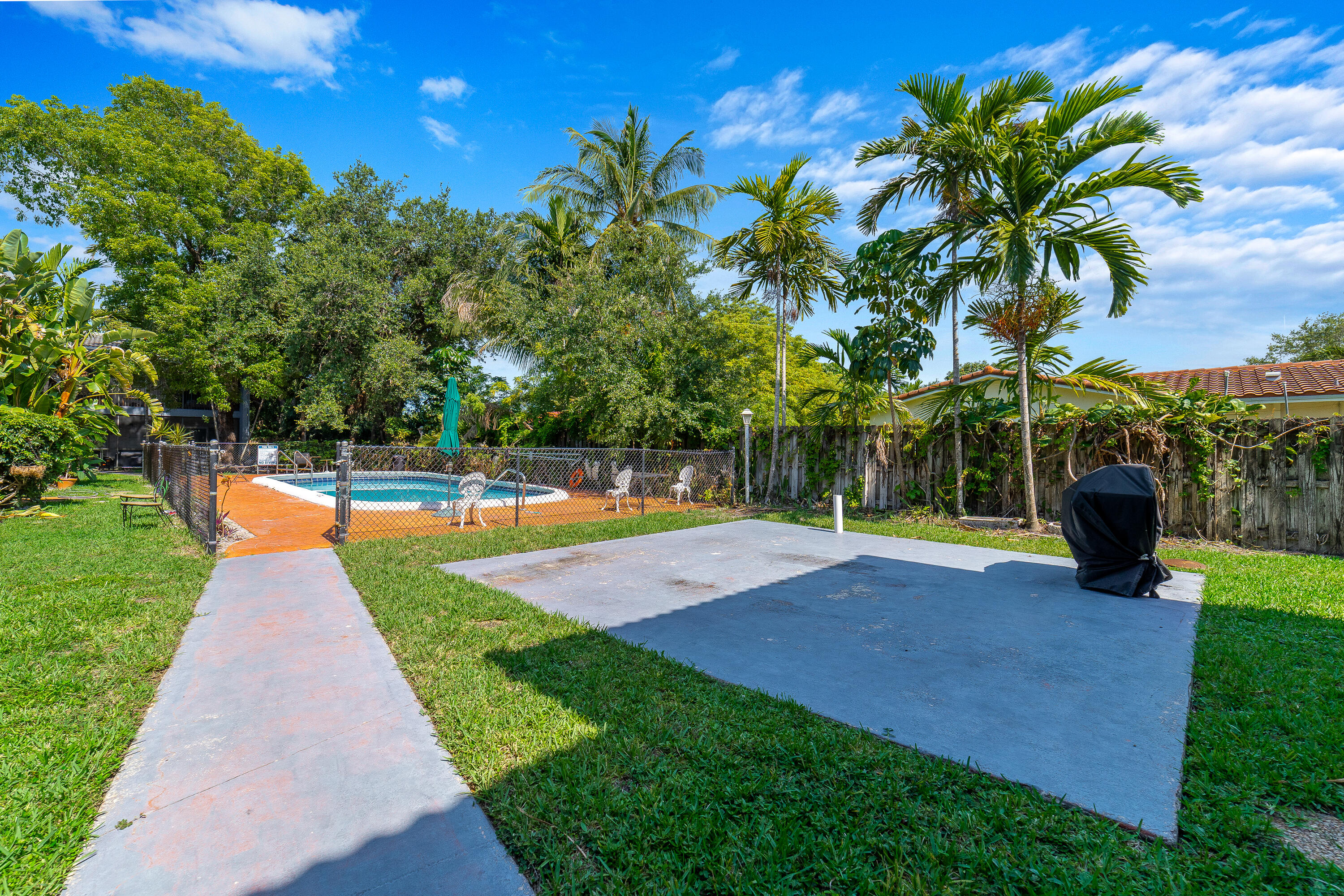 8968 West Sample Road, Unit 101 Coral Springs, FL 33065 - Photo 26 of 29 DSC08849
