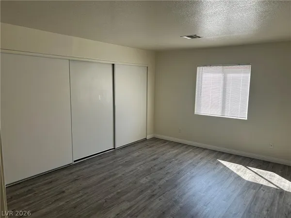 $1,300 | 6553 McRae Avenue, Unit 201, Las Vegas, NV 89108