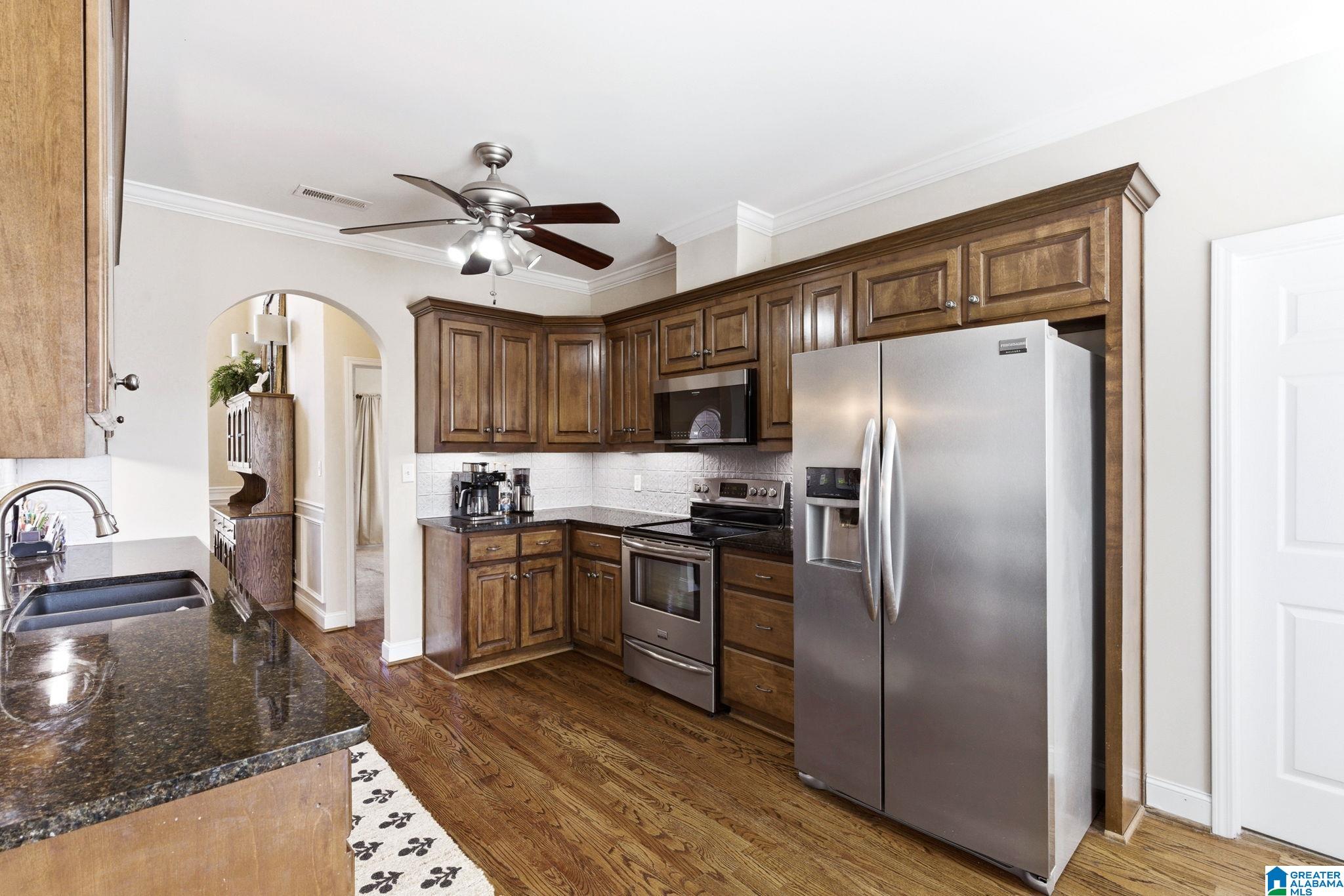 555 Creek Ridge Drive Riverside, AL 35135 - Photo 5 of 37 Gallery Image 5