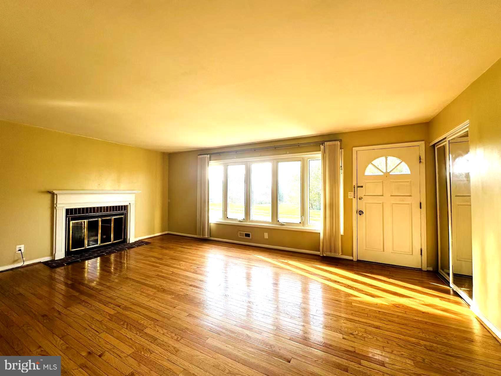11 Wendslow Road Lutherville-Timonium, MD 21093 - Photo 2 of 28 Gallery Image 2