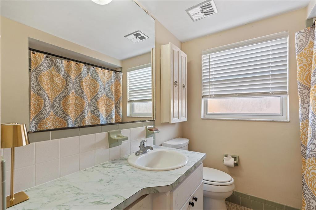 10124 Orchid Drive Port Richey, FL 34668 - Photo 17 of 29