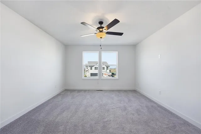 $320,270 | 1335 South 4th Street East, Louisburg, KS 66053