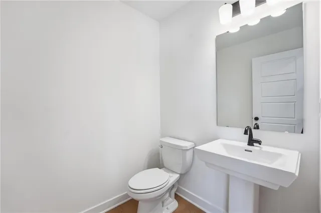 $320,270 | 1335 South 4th Street East, Louisburg, KS 66053