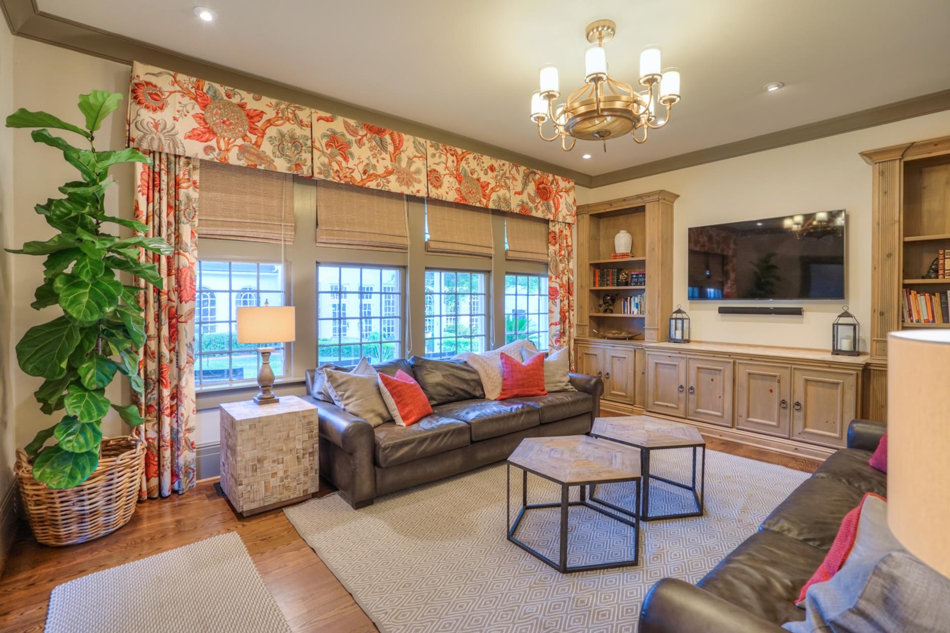 8483 Taliaferro Road Eagleville, TN 37060 - Photo 10 of 30 a living room with furniture and a flat screen tv