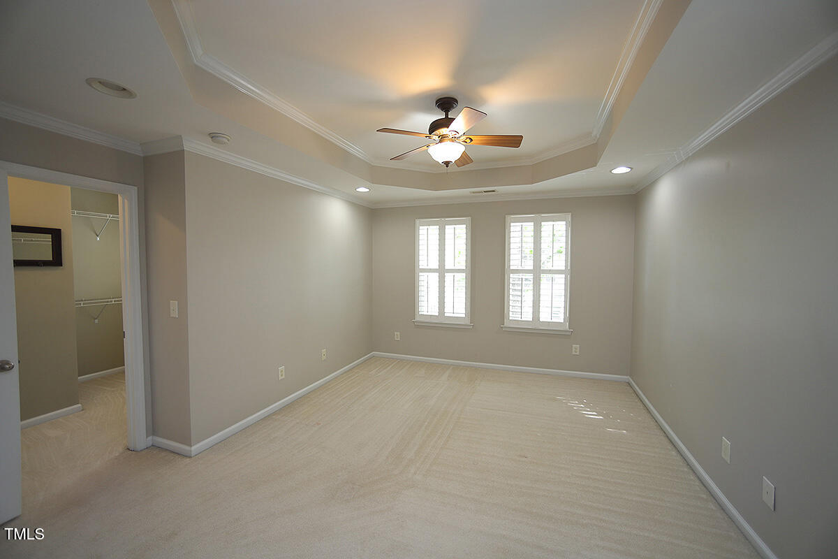 5927 Hourglass Court Raleigh, NC 27612 - Photo 17 of 48 5927 HourglassP