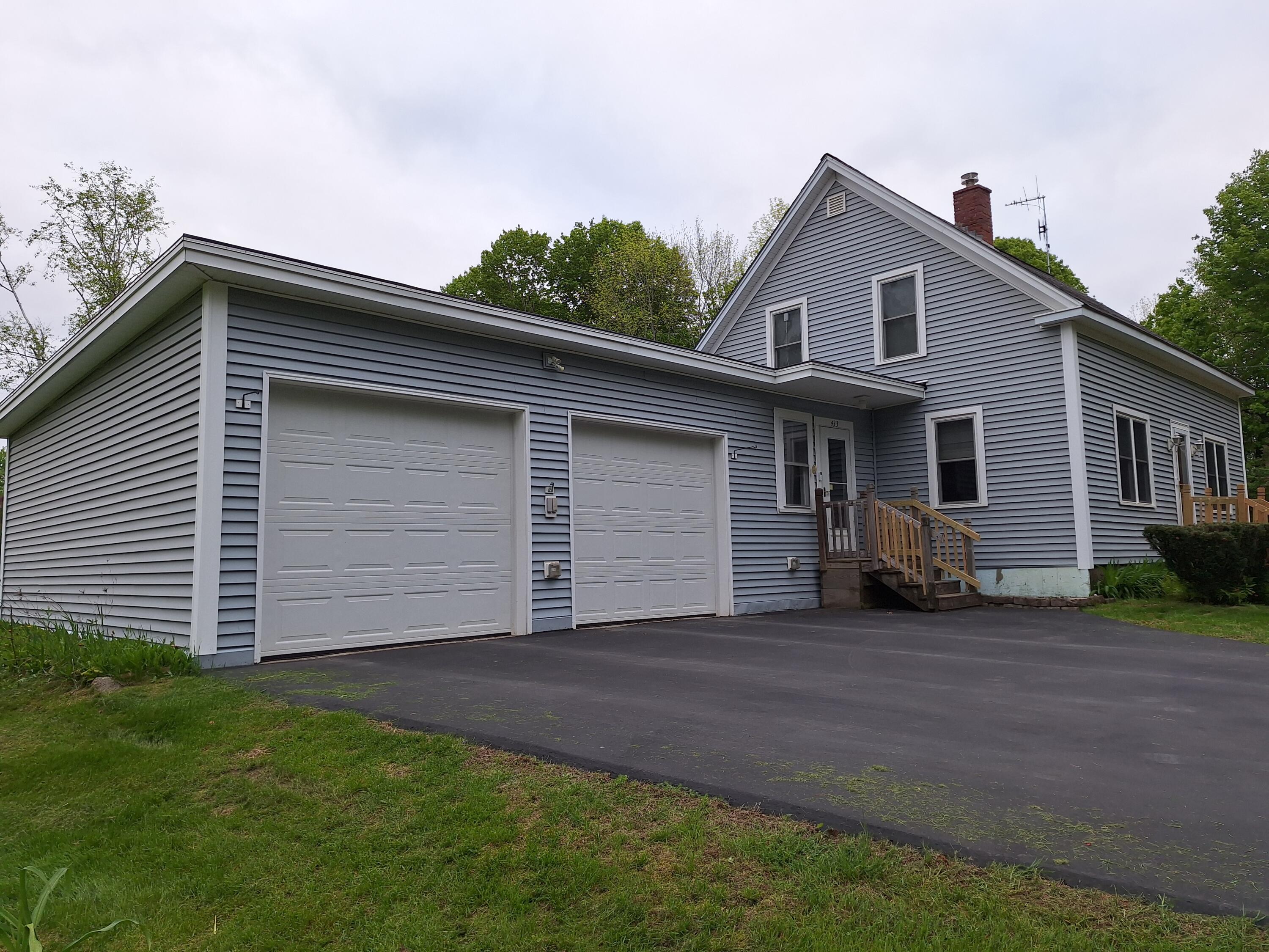 433 Hudson Road Corinth, ME 04427 - Photo 3 of 47 433 Hudson Road, Corinth garage side vie
