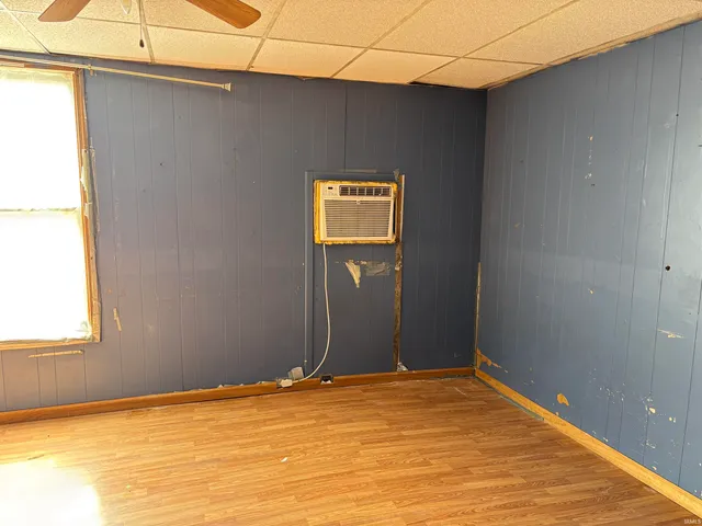 $39,900 | 113 East Main Street, Saratoga, IN 47382