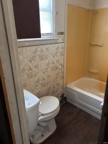 $39,900 | 113 East Main Street, Saratoga, IN 47382