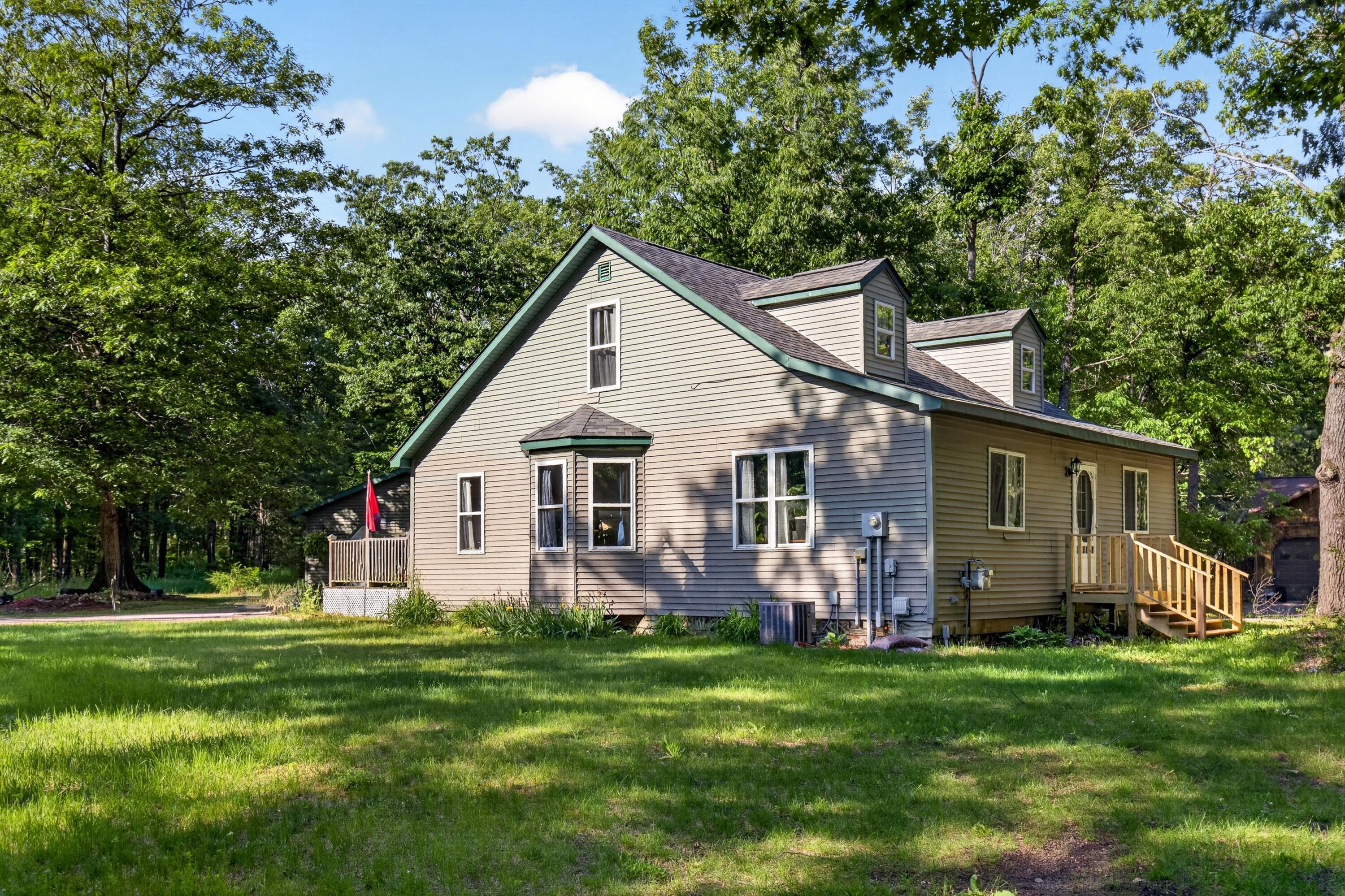 5658 East Numbers Road Cheboygan, MI 49721 - Photo 3 of 37 Gallery Image 3