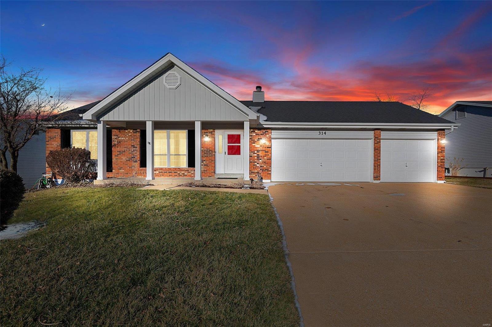 314 Atrium Ridge Court St. Peters, MO 63376 - Photo 1 of 34 Gallery Image 1
