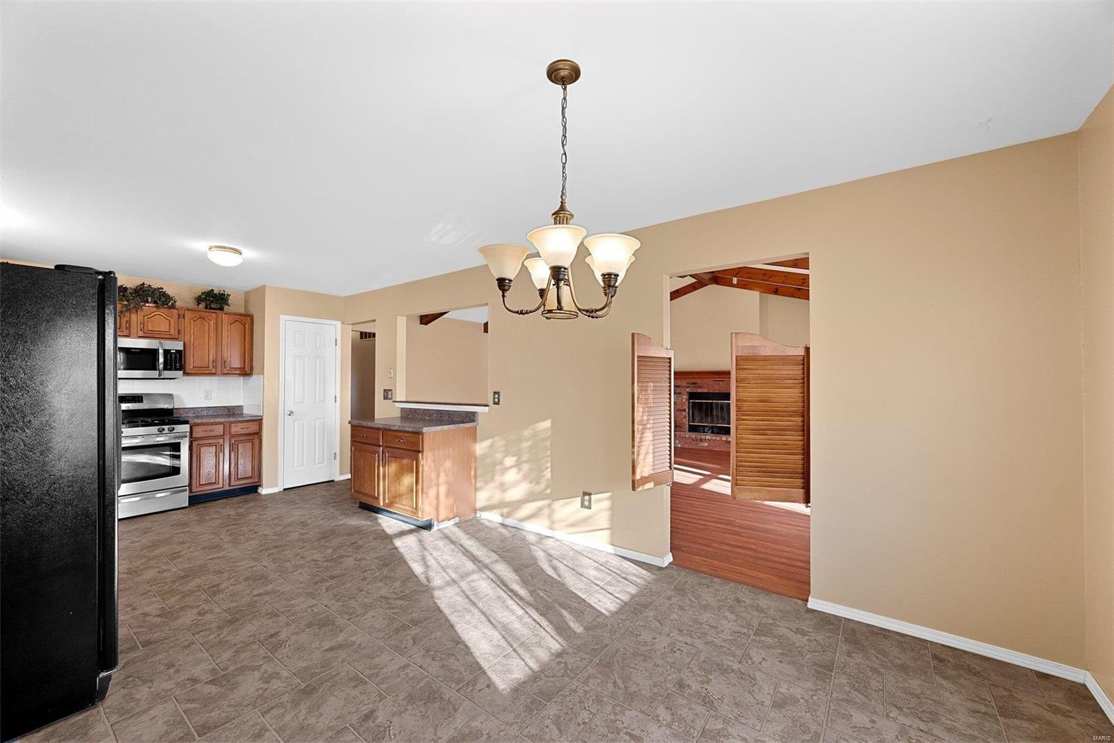 314 Atrium Ridge Court St. Peters, MO 63376 - Photo 12 of 34 Gallery Image 12