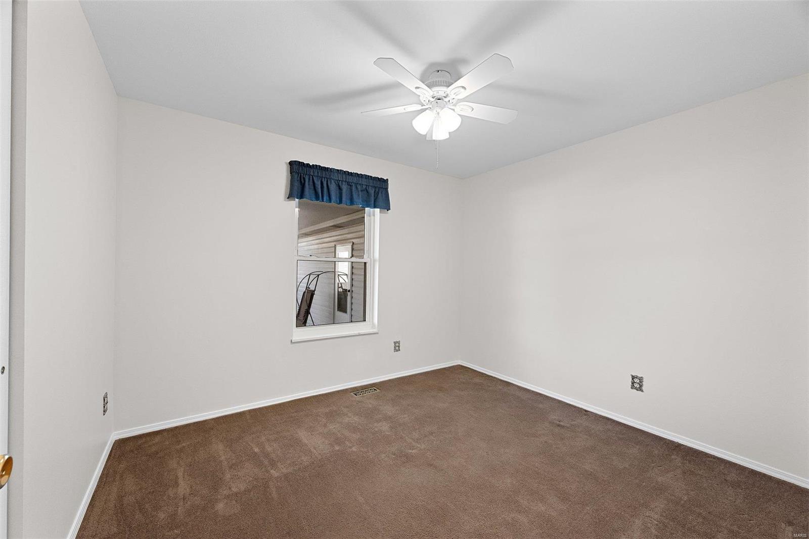 314 Atrium Ridge Court St. Peters, MO 63376 - Photo 15 of 34 Gallery Image 15
