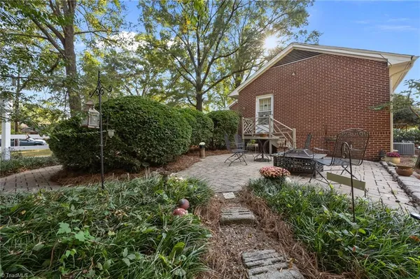 $300,000 | 502 West Hunter Street, Madison, NC 27025