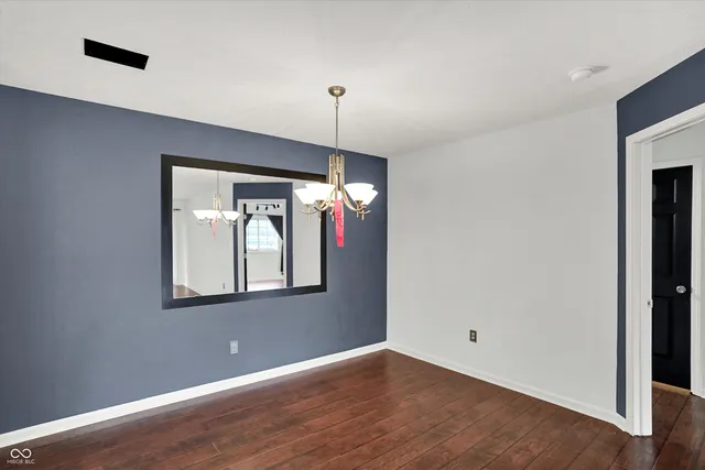 $185,000 | 8418 Glenwillow Lane, Unit 103, Indianapolis, IN 46278