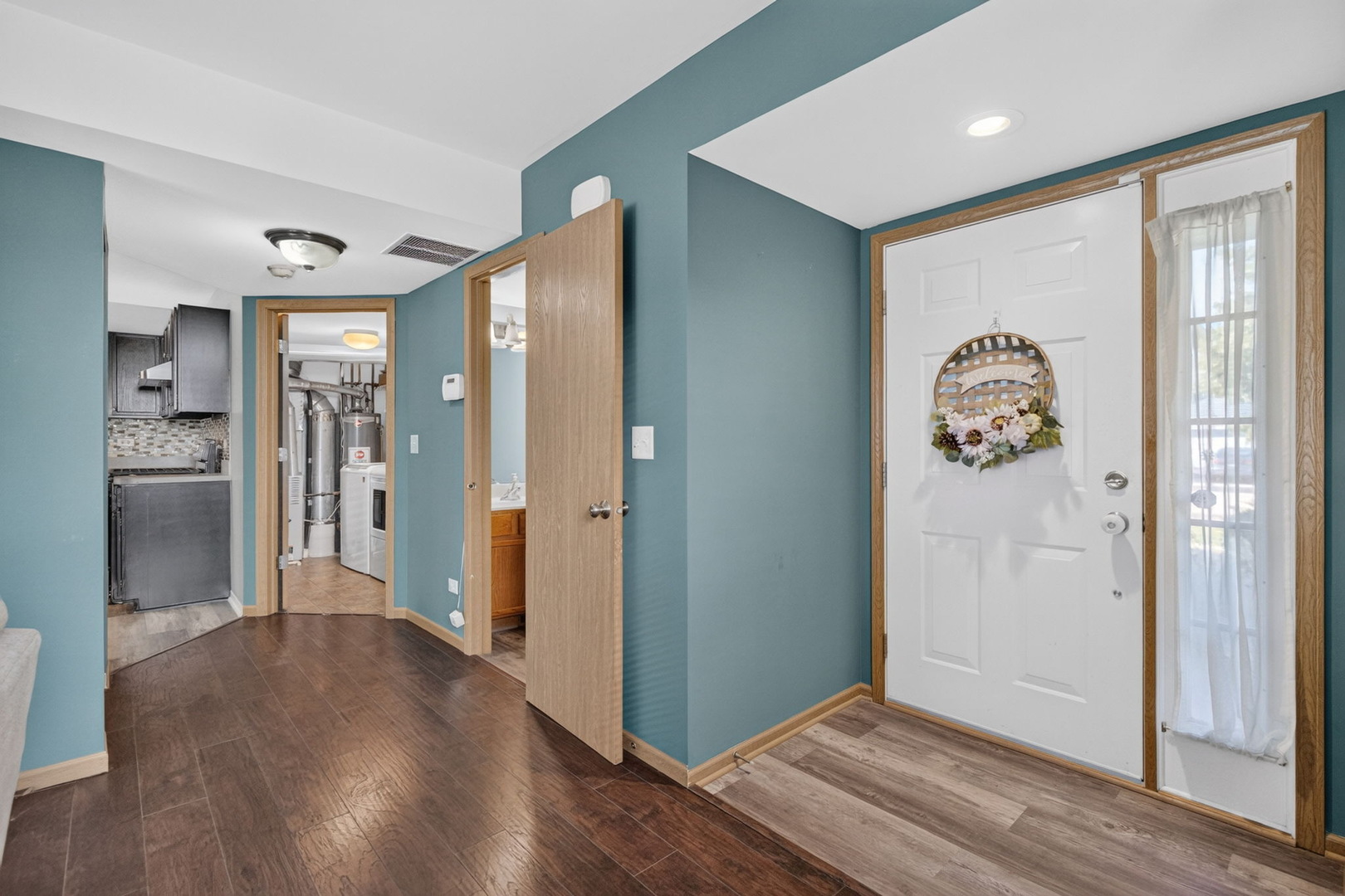3622 Harms Road Joliet, IL 60435 - Photo 4 of 45 Gallery Image 4