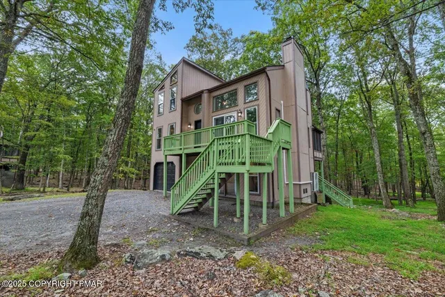 $549,000 | 317 Robinwood Terrace, East Stroudsburg, PA 18301