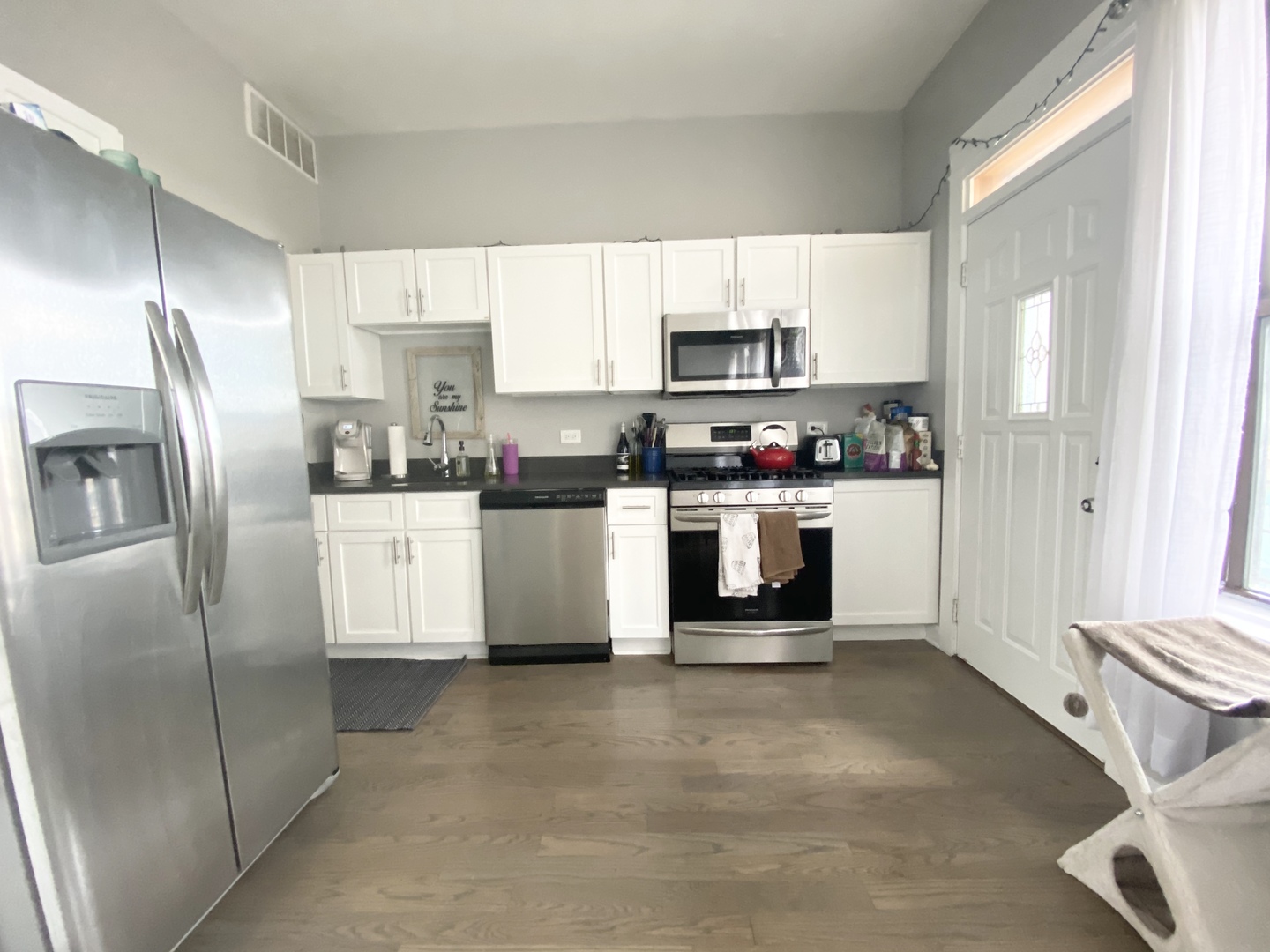 2935 North Clark Street, Unit 3S Chicago, IL 60657 - Photo 2 of 18