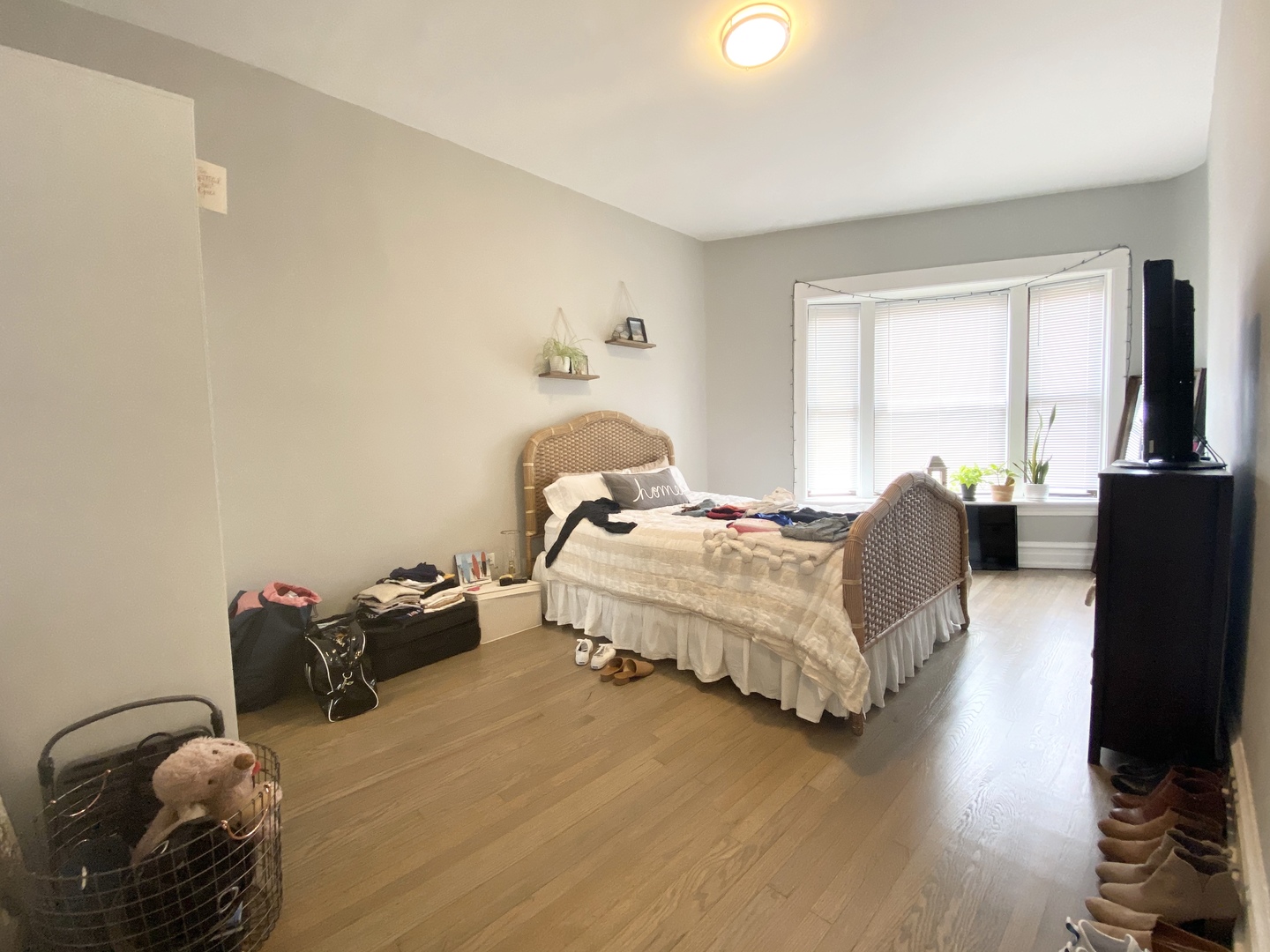 2935 North Clark Street, Unit 3S Chicago, IL 60657 - Photo 12 of 18