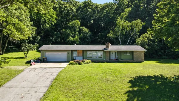 $499,000 | 809 Holmen Drive North, Holmen, WI 54636