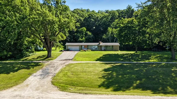 $499,000 | 809 Holmen Drive North, Holmen, WI 54636