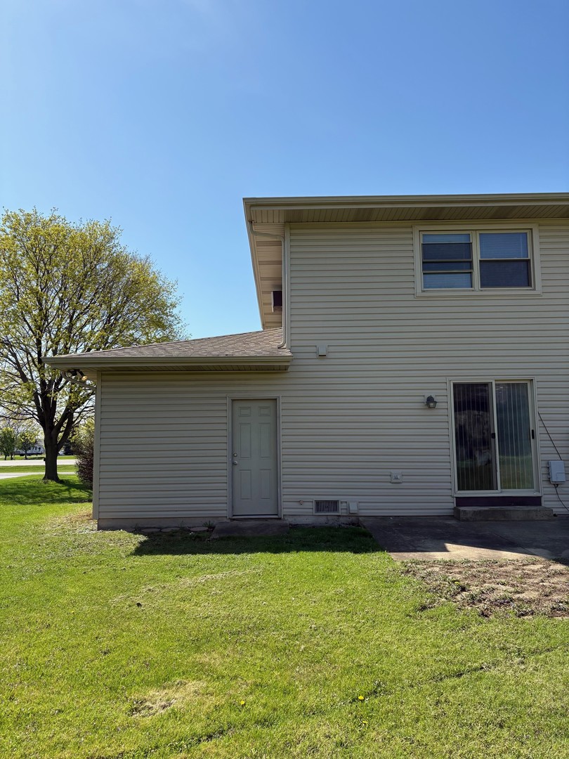 724 Oakton Road Montgomery, IL 60538 - Photo 16 of 17