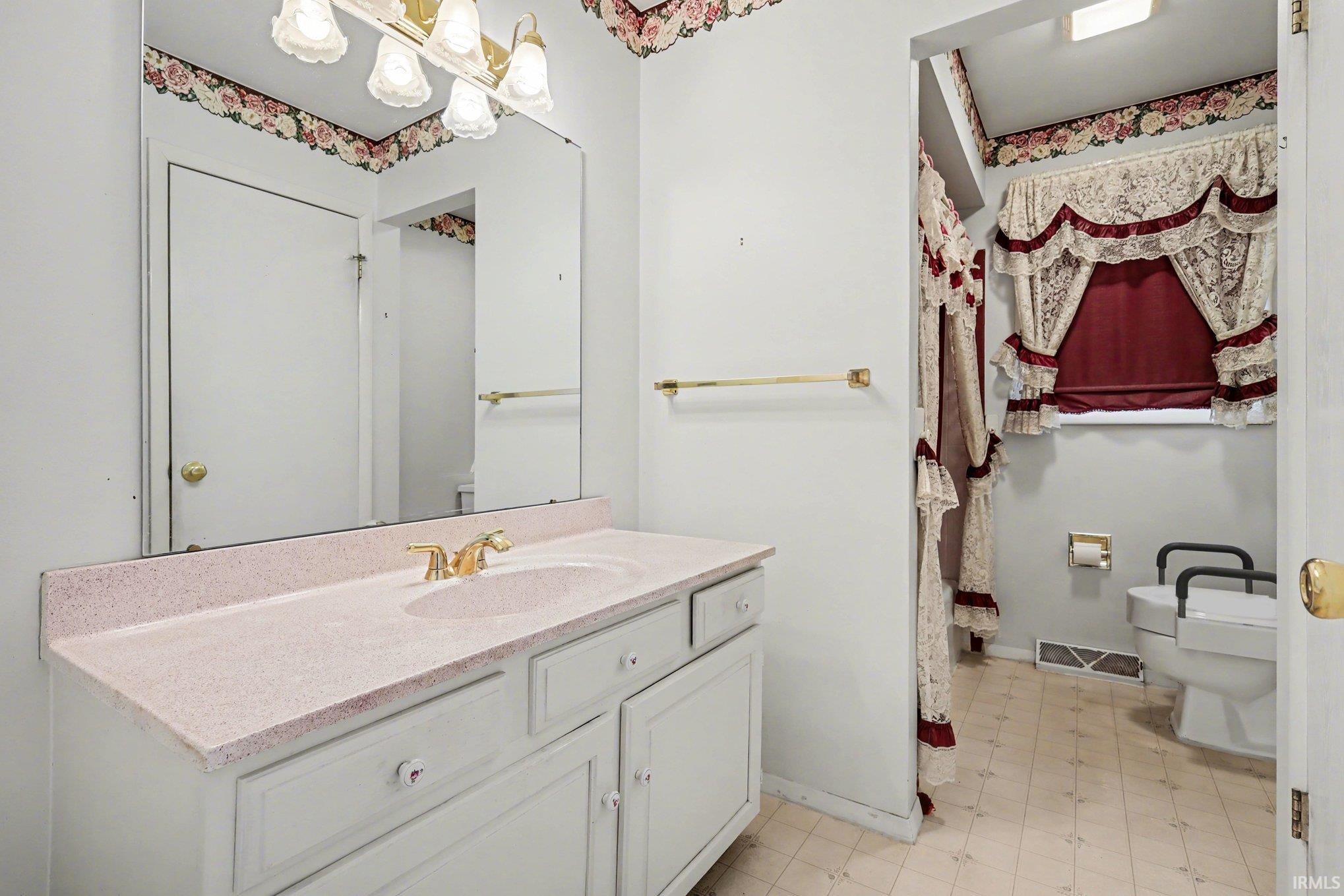 62 Ski Hill Road Portage, IN 46368 - Photo 13 of 36