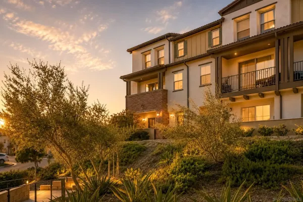 $865,000 | 1813 Mesquite Way, Oceanside, CA 92056