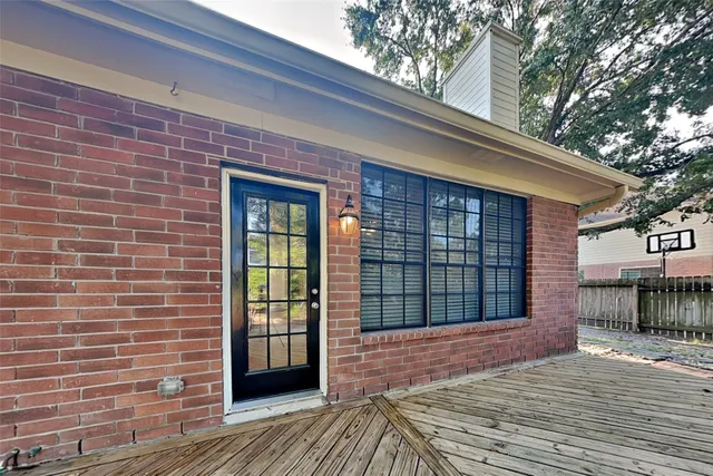 a view of entrance front of house