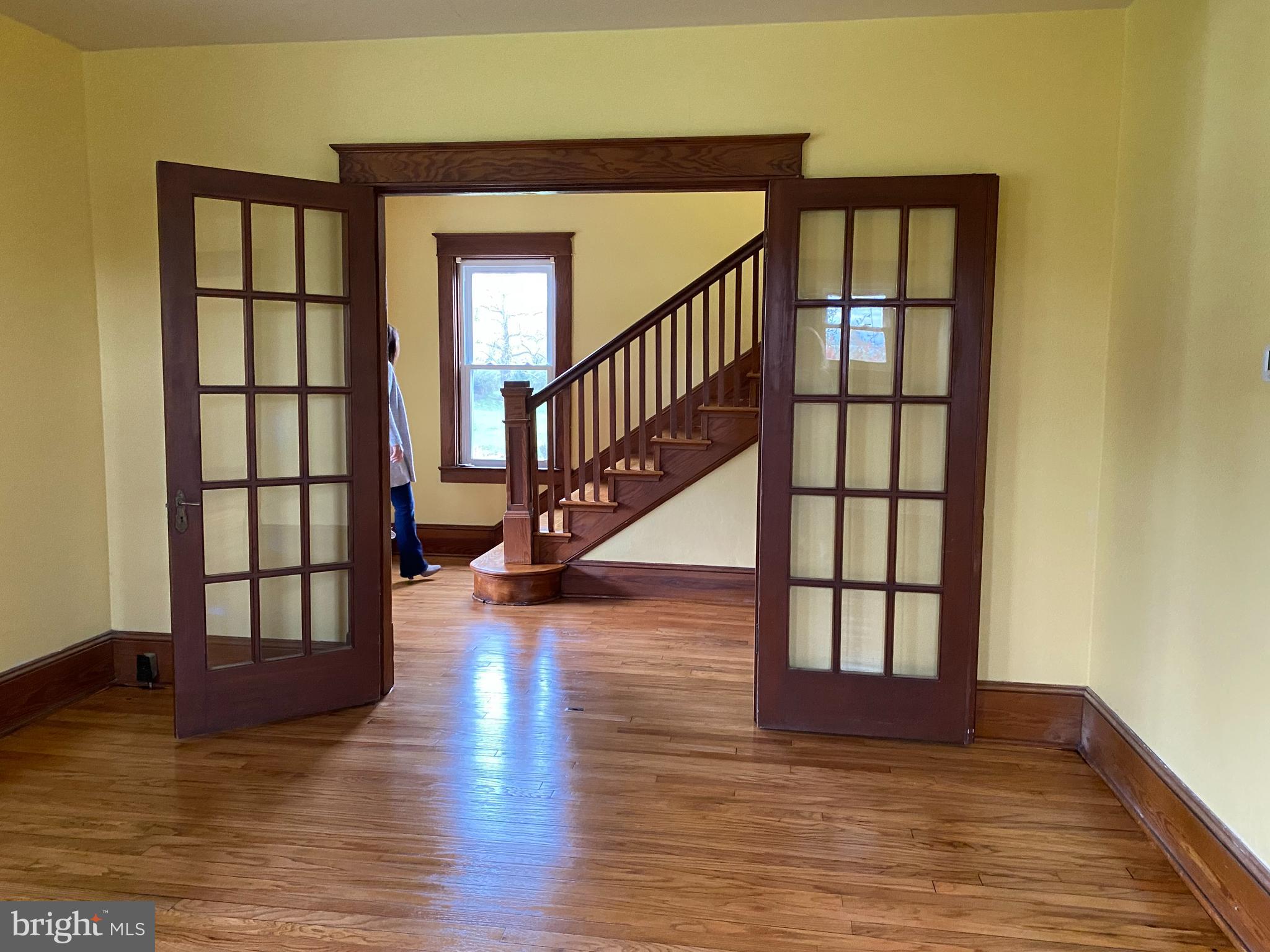 308 Gainesboro Road Winchester, VA 22603 - Photo 3 of 17