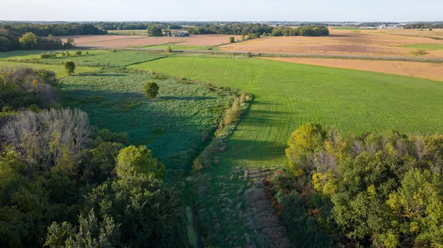 $699,900 | 50 County Road 50, Carver, MN 55315