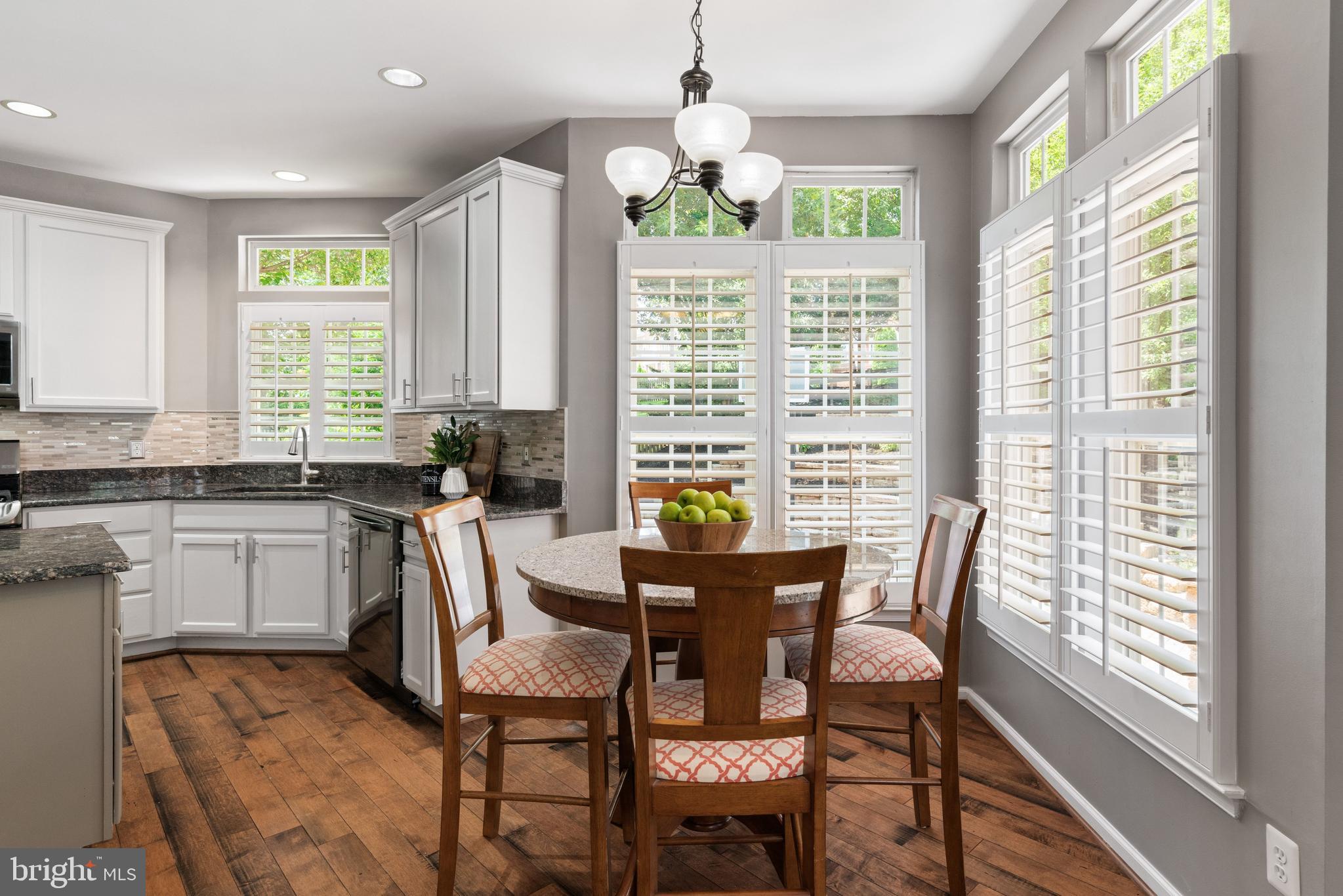 42702 Middle Ridge Place Broadlands, VA 20148 - Photo 27 of 60 Breakfast Room