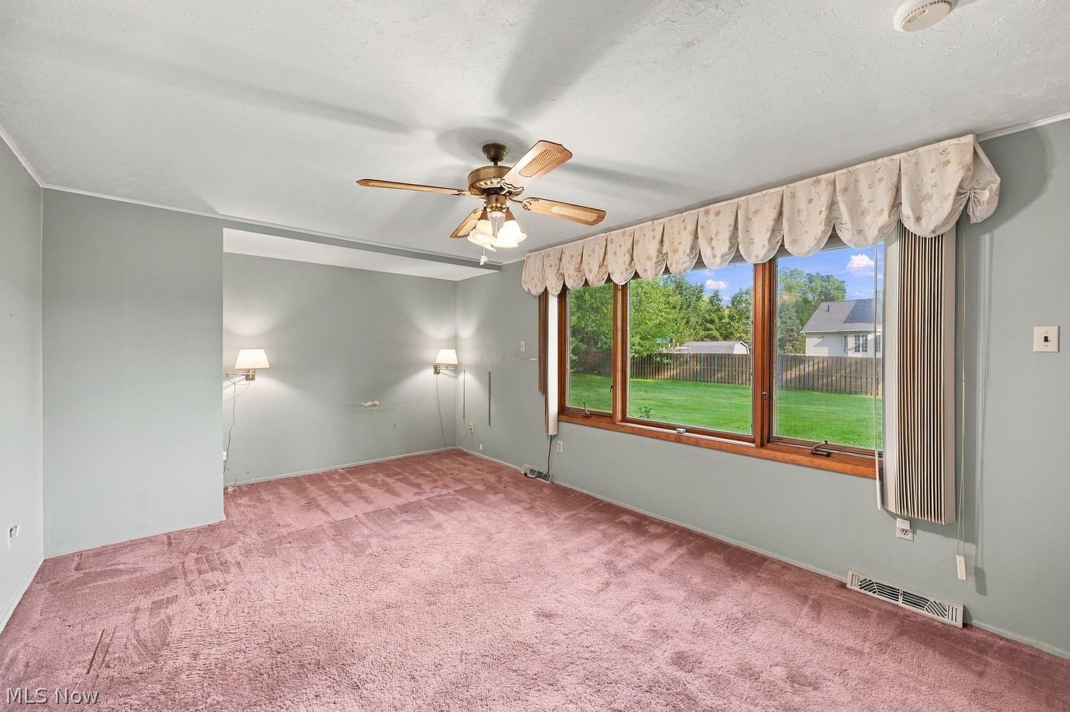 9532 Johnnycake Ridge Road Mentor, OH 44060 - Photo 18 of 37 Gallery Image 18