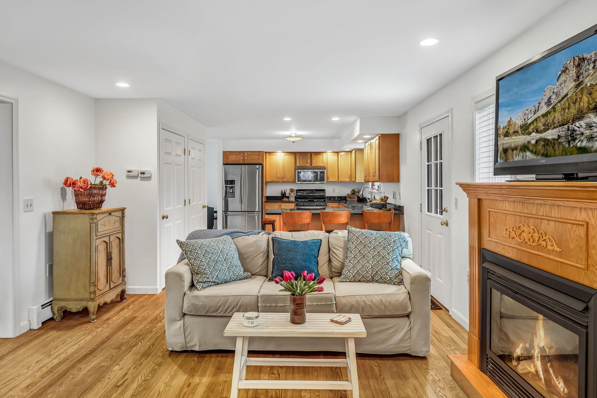 47 Fairways Bangor, ME 04401 - Photo 10 of 26 47 Fairways Kitchen View