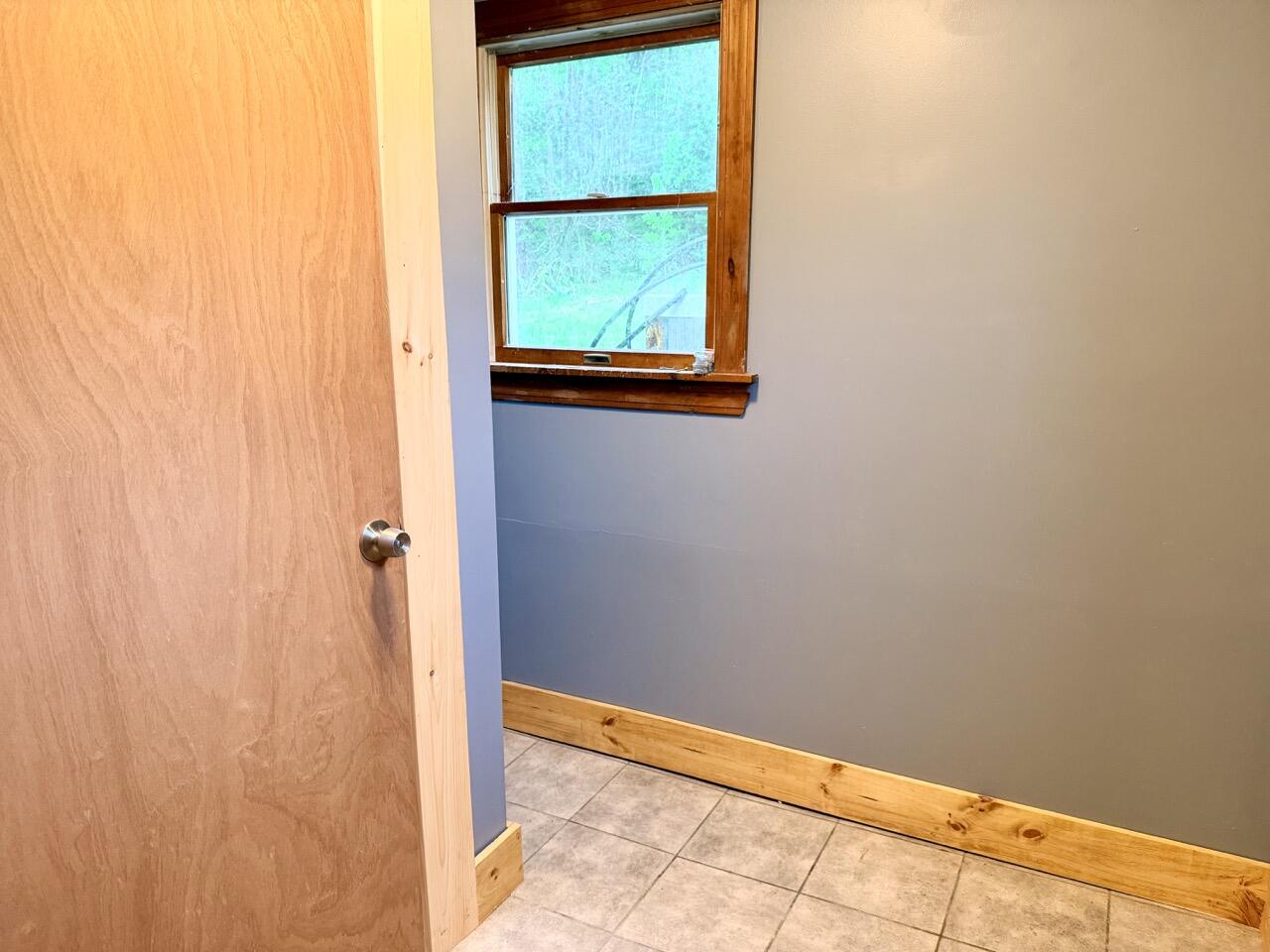 1280 County Road Lubec, ME 04652 - Photo 7 of 36 IMG_1635 Large