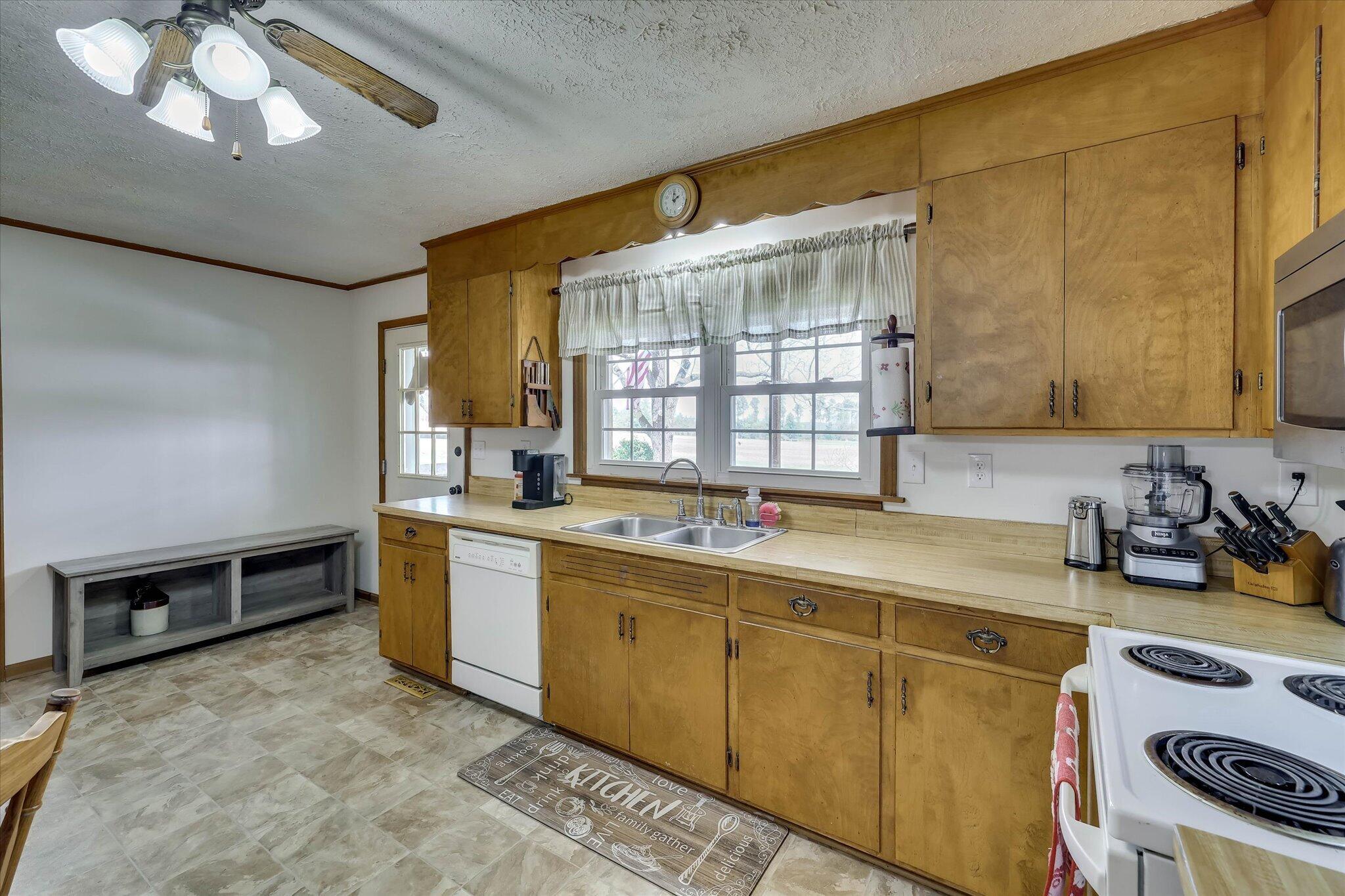 125 Peach Cider Road Batesburg, SC 29006 - Photo 45 of 82