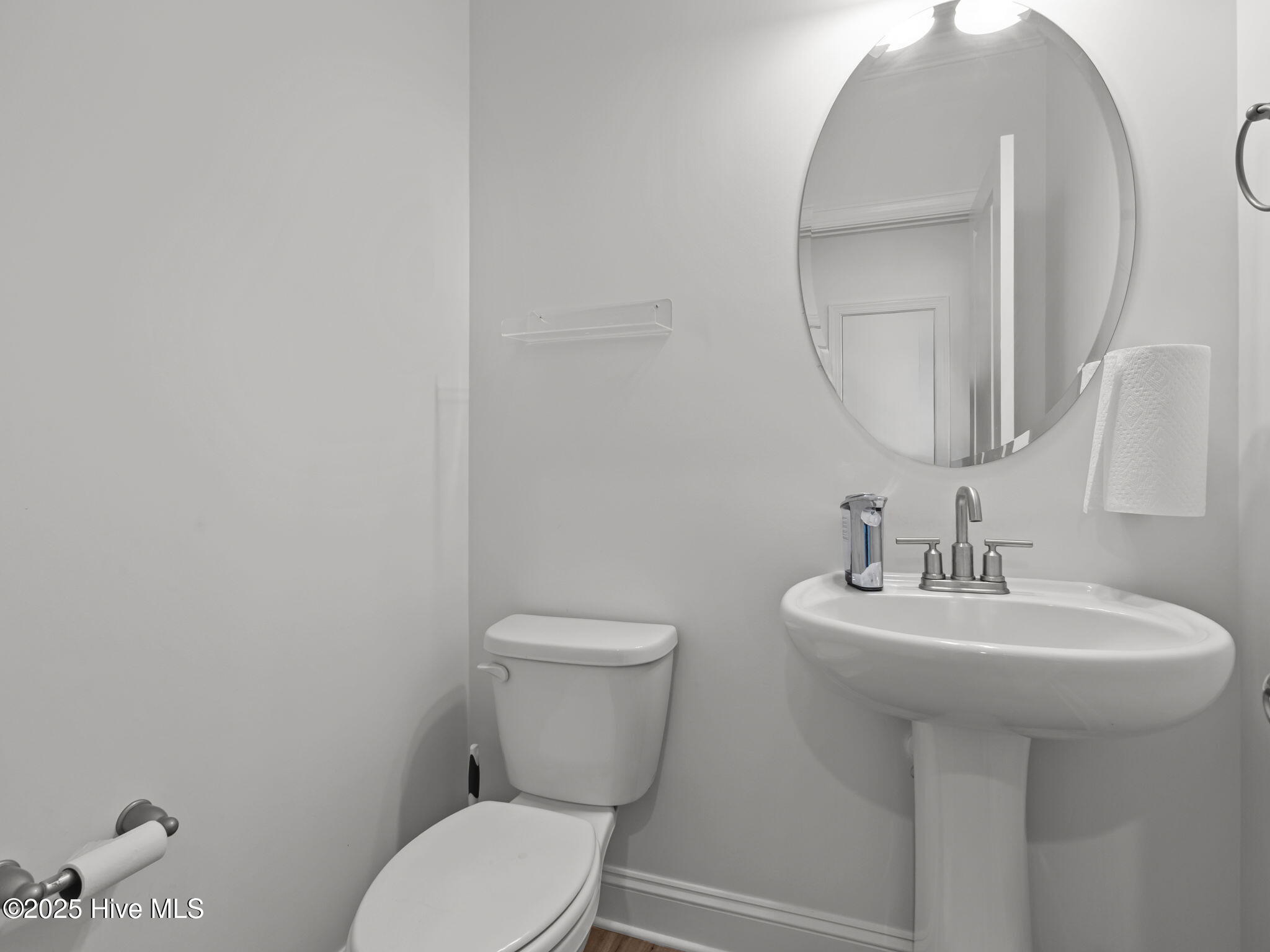 109 Firefly Circle Cedar Point, NC 28584 - Photo 18 of 51 Guest Bath