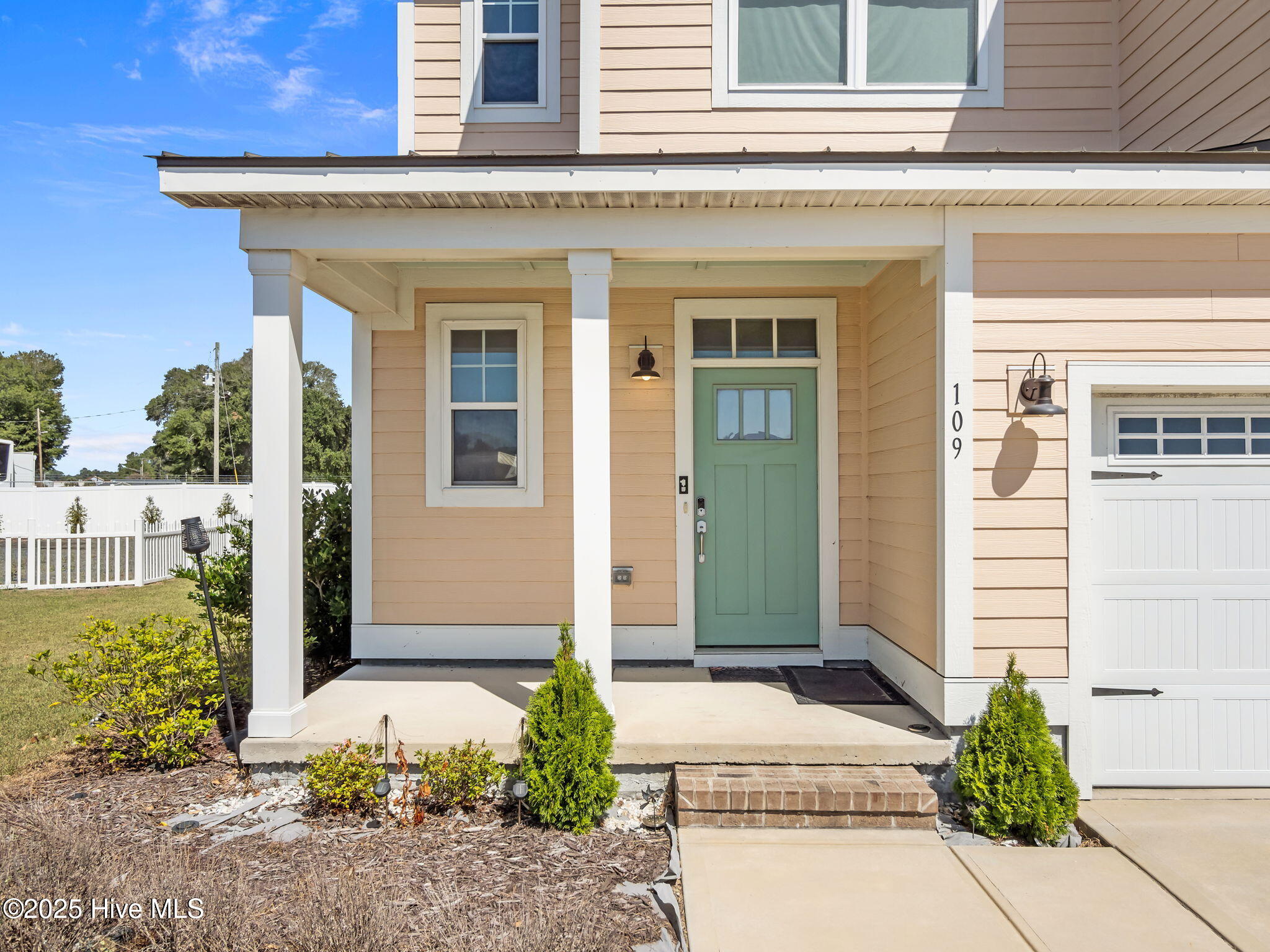 109 Firefly Circle Cedar Point, NC 28584 - Photo 45 of 51 Front Porch